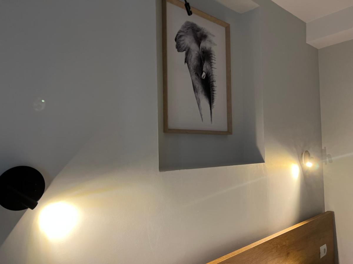 Koni'S Studio Apartments ติรานา ภายนอก รูปภาพ